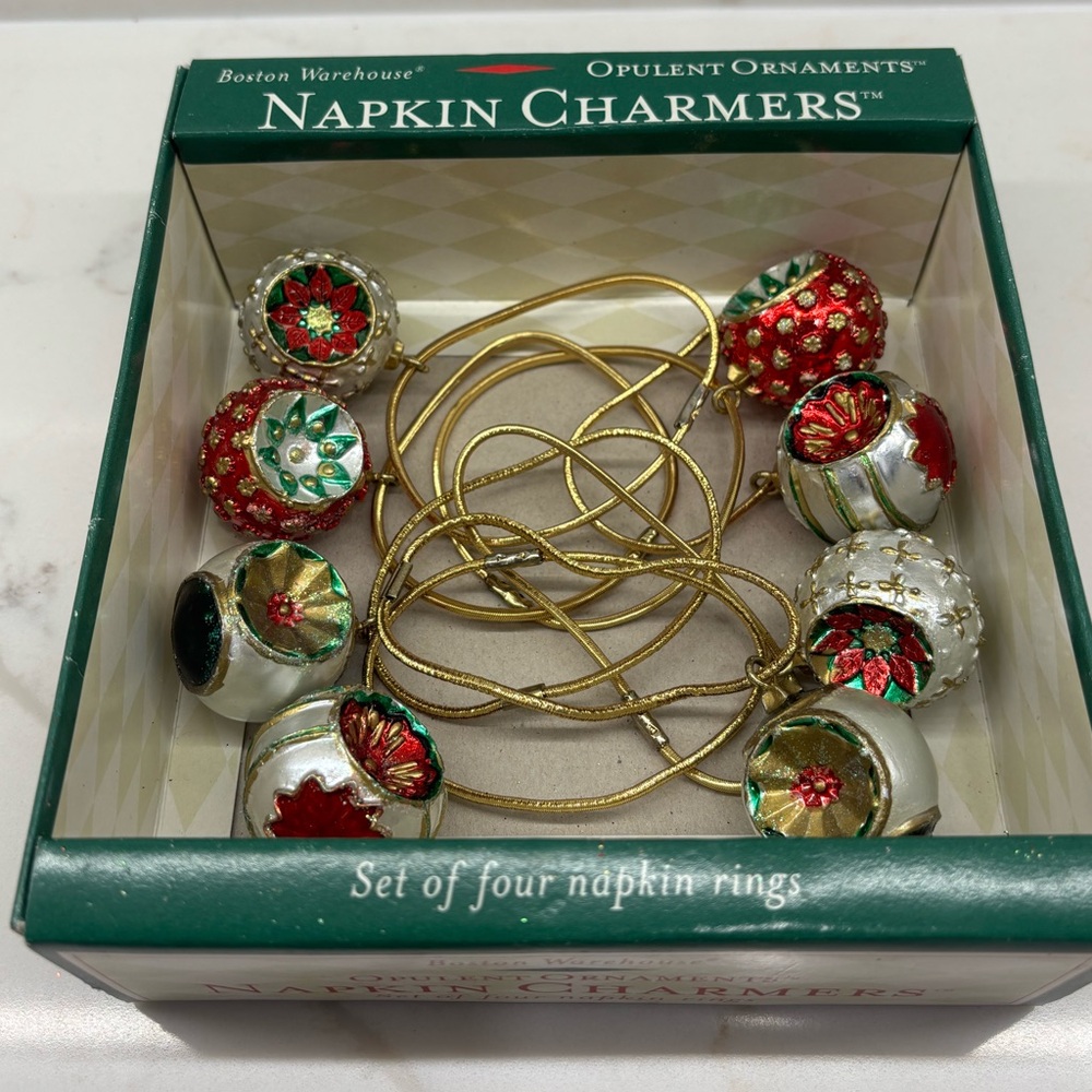 Boston Warehouse Opulent Ornaments Napkin Rings Vintage Indent Balls
